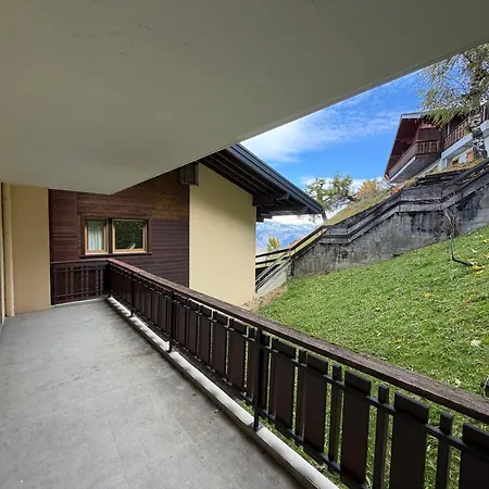 Cozy Avec Grand Balcon Daire *