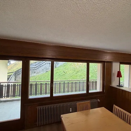 Cozy Avec Grand Balcon Veysonnaz