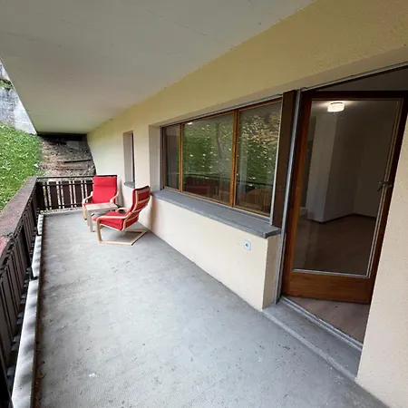 Cozy Avec Grand Balcon Daire *